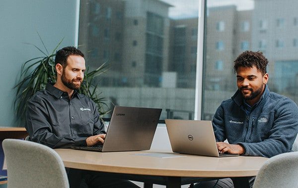 a team of it experts